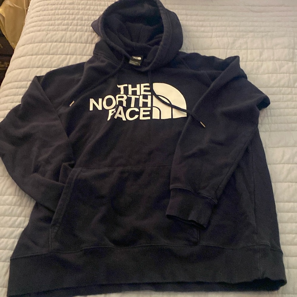 The North Face women’s hoodie size large
